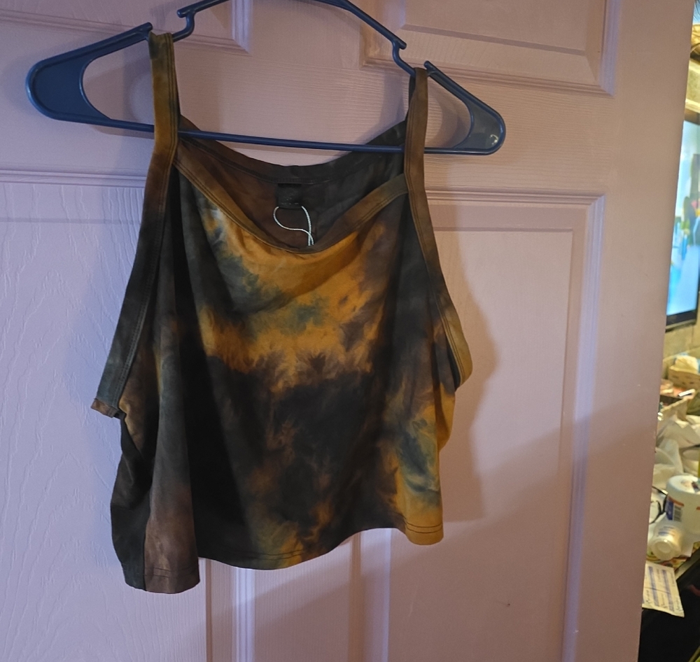 aerie Tie-Dye Crop Tank in Olive & Mustard